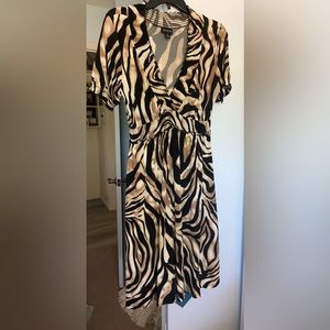 Dress, light, stretchy and comfortable